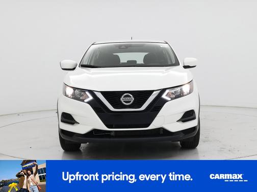 White 2022 Nissan Rogue Sport S