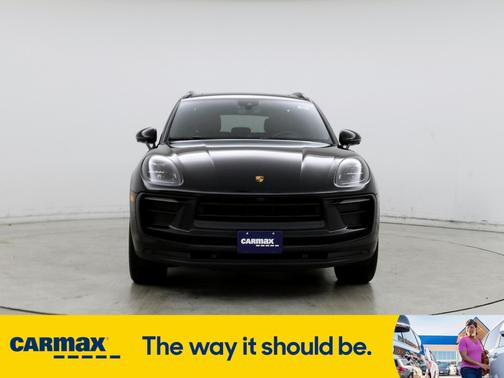 2022 Porsche Macan