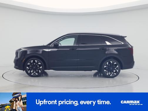 Black 2024 Kia Sorento EX