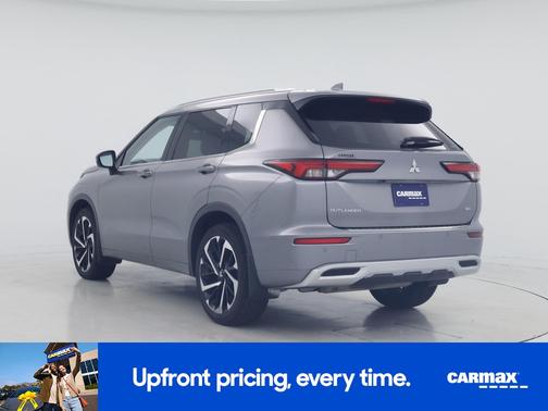 Gray 2022 Mitsubishi Outlander SEL