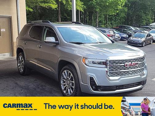 2023 GMC Acadia Denali