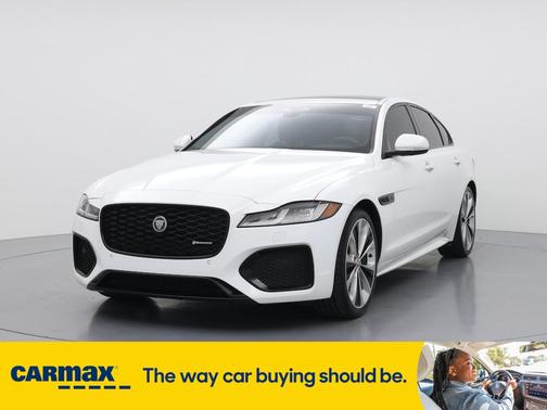 2022 Jaguar XF R-Dynamic SE