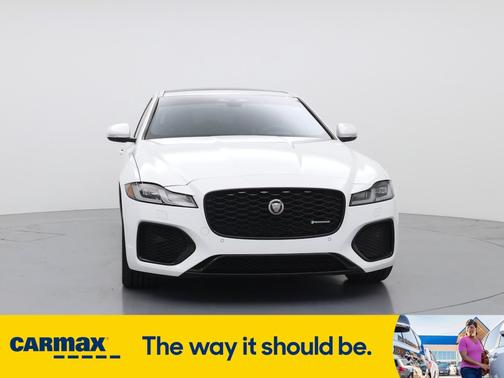 2022 Jaguar XF R-Dynamic SE