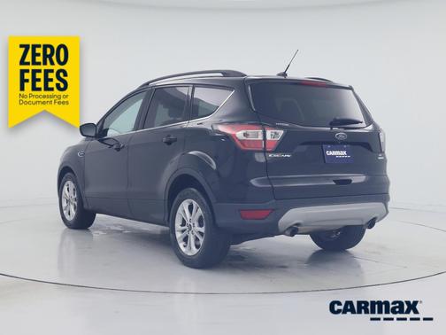 Black 2017 Ford Escape SE