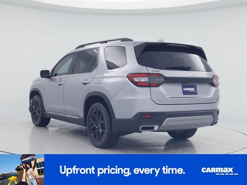 Silver 2025 Honda Pilot Touring+