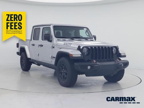 Silver 2022 Jeep Gladiator Willy's