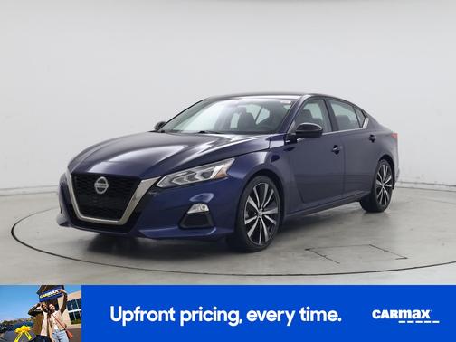 2022 Nissan Altima SR