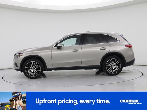 2024 Mercedes-Benz GLC 300 