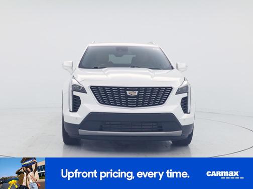 White 2023 Cadillac XT4 Premium Luxury