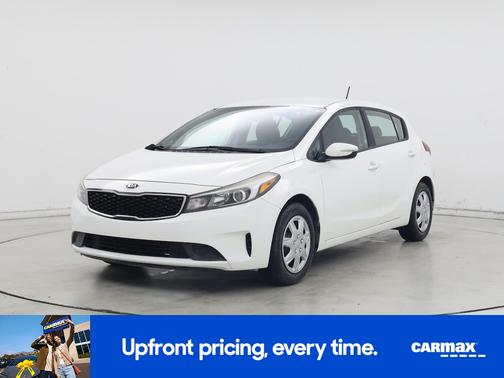 2017 Kia Forte5 LX