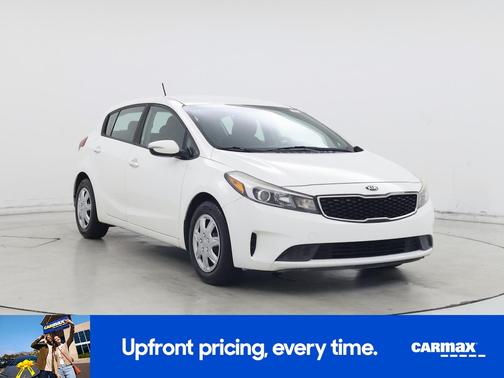 2017 Kia Forte5 LX