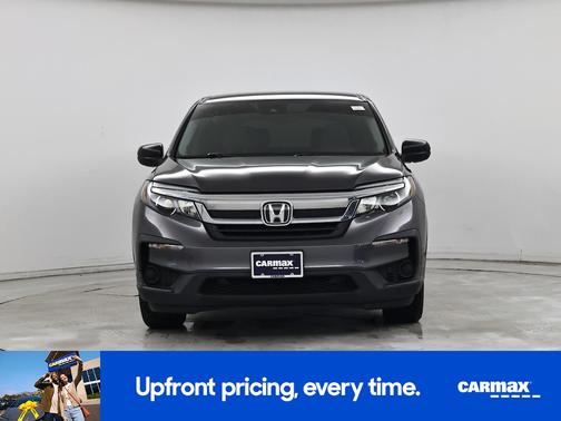 Gray 2019 Honda Pilot LX