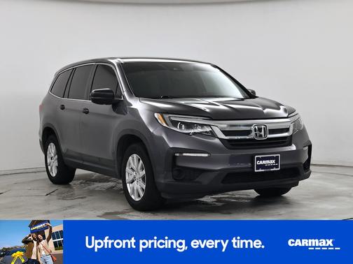 Gray 2019 Honda Pilot LX