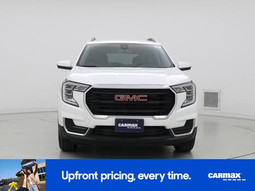 White 2022 GMC Terrain SLE