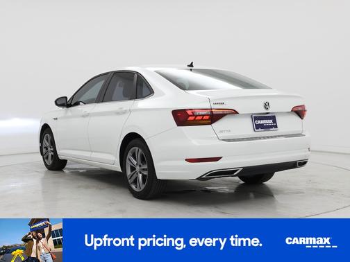 White 2019 Volkswagen Jetta R-Line