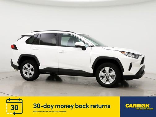 Photo 5 of 26 of 2021 Toyota RAV4 XLE
