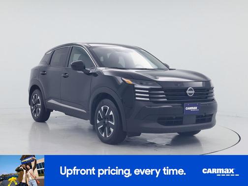 Black 2025 Nissan Kicks SV