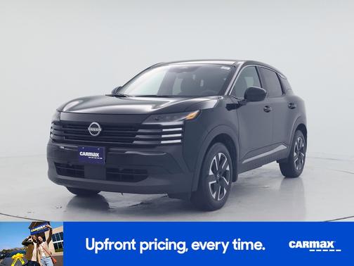 Black 2025 Nissan Kicks SV