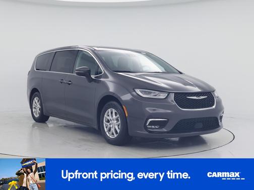 Gray 2023 Chrysler Pacifica Touring L