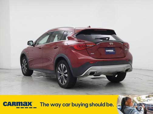2018 INFINITI QX30 Premium