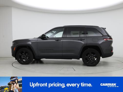 2022 Jeep Grand Cherokee Altitude