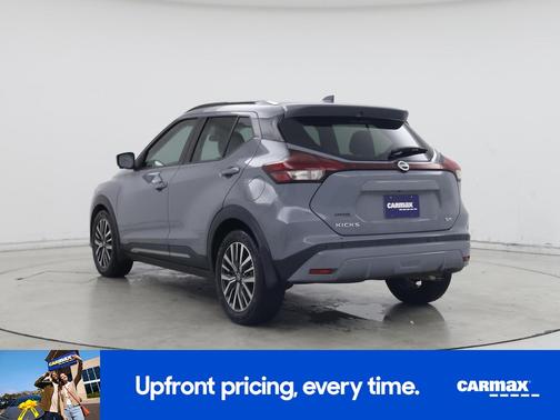 2021 Nissan Kicks SR