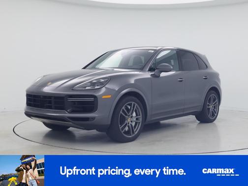 Gray 2022 Porsche Cayenne Turbo