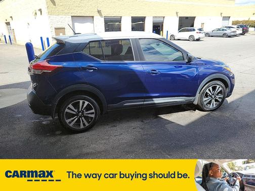 2019 Nissan Kicks SR