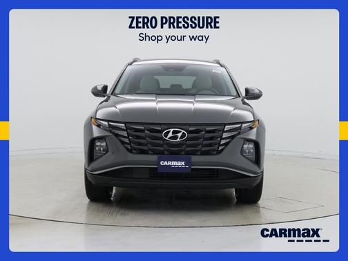 Gray 2024 Hyundai TUCSON SEL