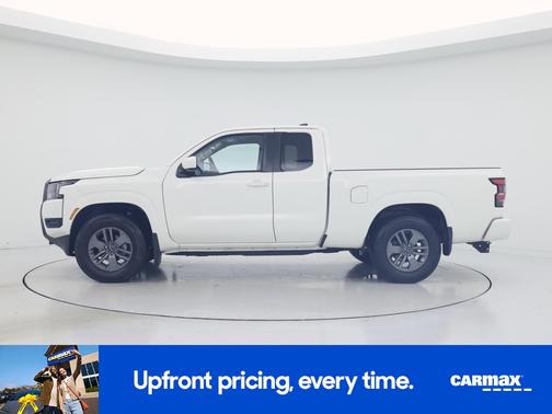 White 2025 Nissan Frontier S
