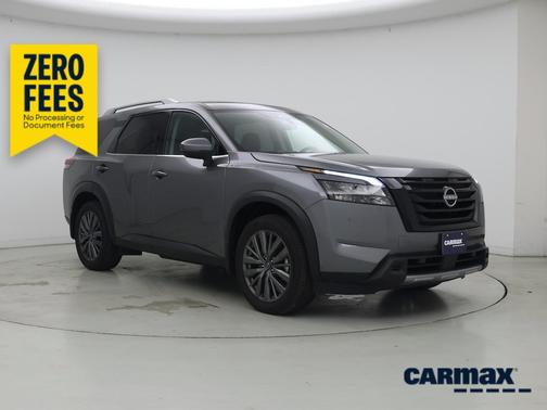 Gray 2025 Nissan Pathfinder SL