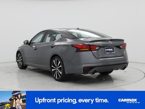 Gray 2021 Nissan Altima SR
