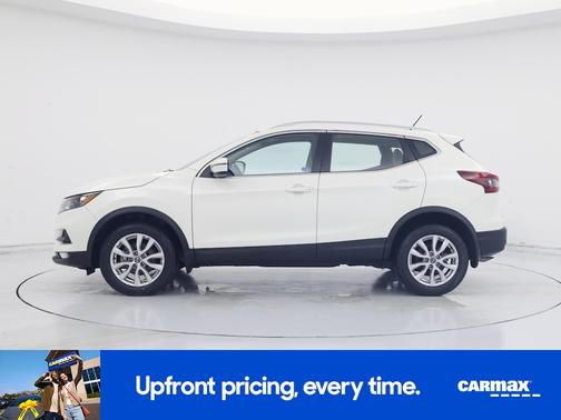 2022 Nissan Rogue Sport SV