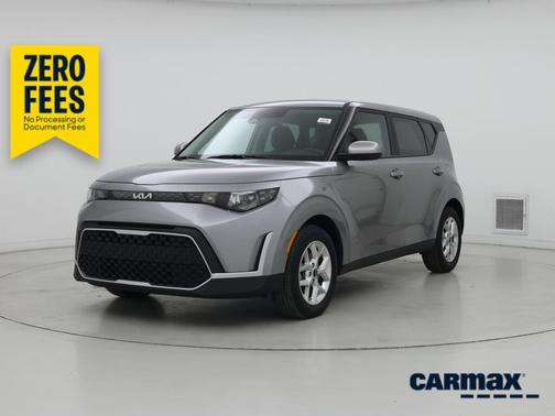 Gray 2025 Kia Soul LX