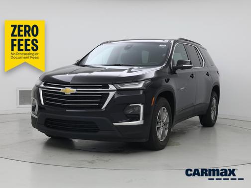 Black 2023 Chevrolet Traverse LT Cloth