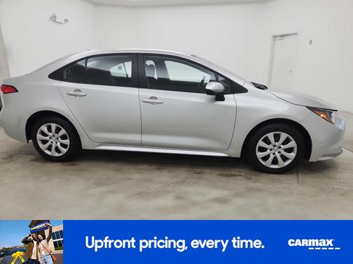 Silver 2022 Toyota Corolla LE