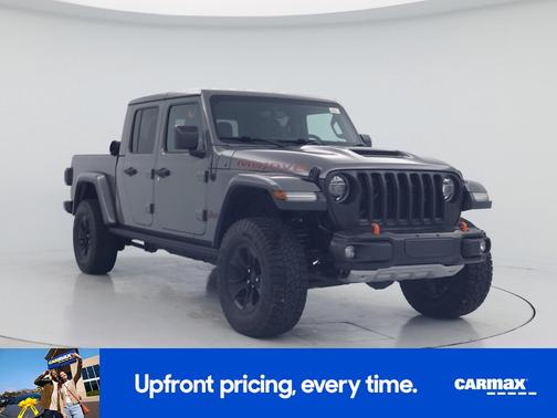 Gray 2020 Jeep Gladiator Mojave