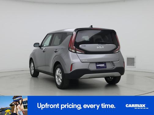 Gray 2025 Kia Soul LX