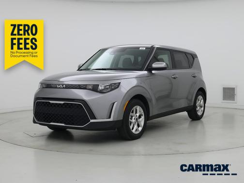 Gray 2025 Kia Soul LX