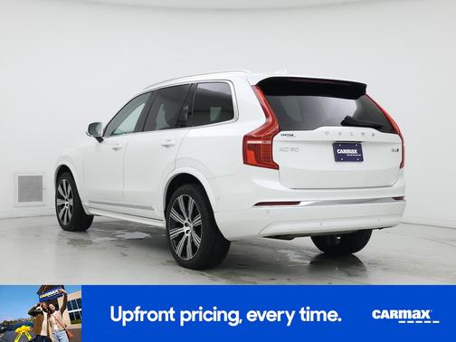 2024 Volvo XC90 B6 Plus Bright Theme