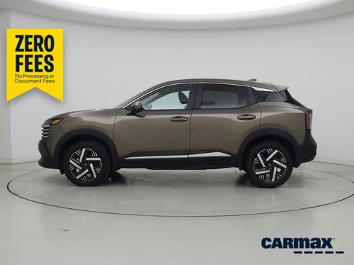 Brown 2025 Nissan Kicks SV