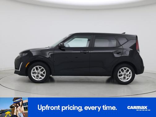 Black 2025 Kia Soul LX