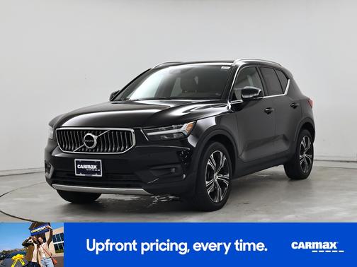 Black 2020 Volvo XC40 T5 Inscription