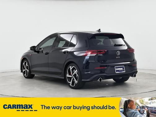 2024 Volkswagen Golf GTI SE
