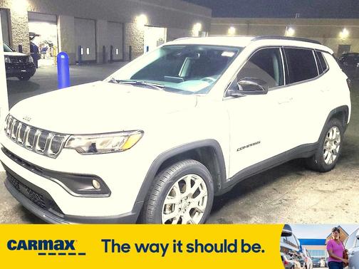 2022 Jeep Compass Latitude Lux