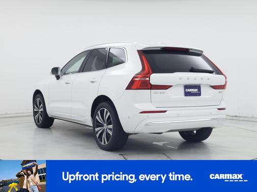 2023 Volvo XC60 B5 Ultimate Bright Theme