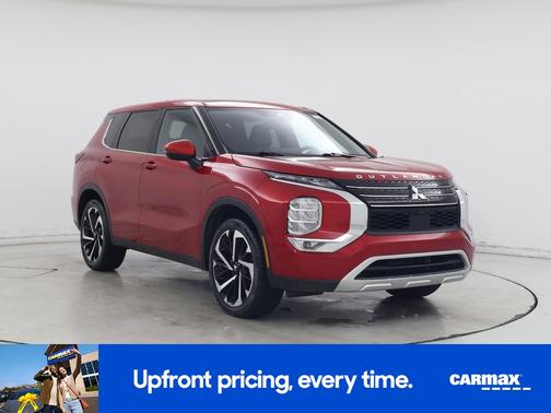 2023 Mitsubishi Outlander SE