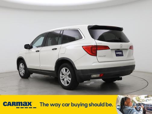 2016 Honda Pilot LX