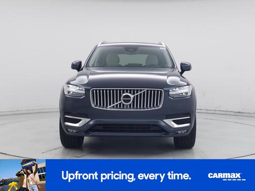 2023 Volvo XC90 B6 Plus