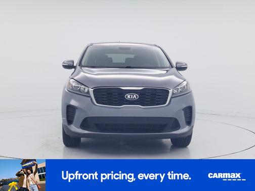 Silver 2019 Kia Sorento L